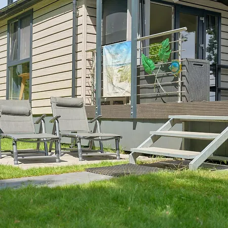 Schnieke Luette Huus アパート シャルボイツ